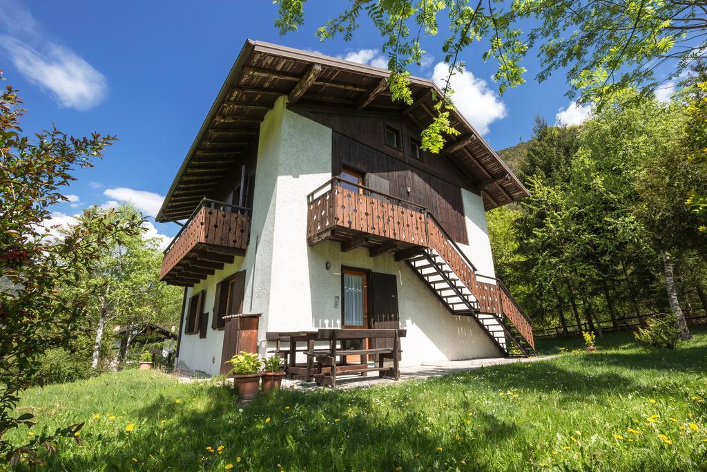 Casa Oasi Lägenhet Val Maria-Pur Exteriör bild