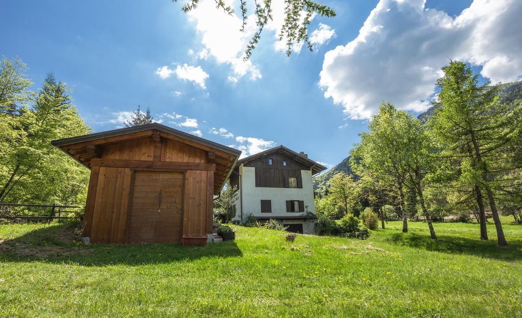 Casa Oasi Lägenhet Val Maria-Pur Exteriör bild